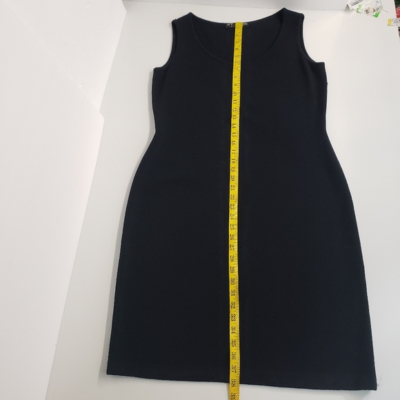 St John Basics Black Santana Knit Sleeveless Sheath Dress Size 10 - Picture 8 of 12